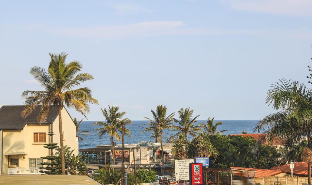 Le Bezz Guesthouse Ballito Exterior photo